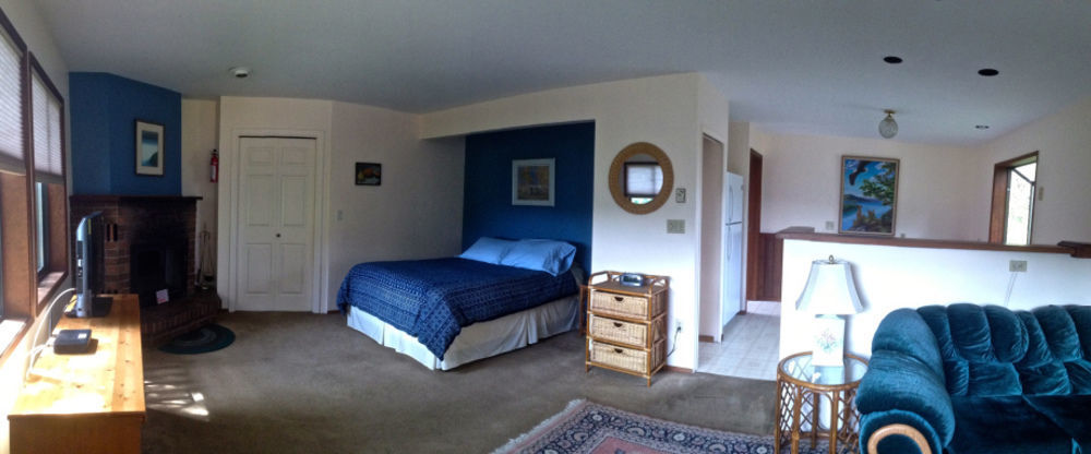 Driftwood Village Cottages Sturdies Bay Екстер'єр фото
